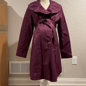 Maternity trench coat